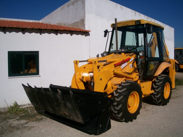 *JCB 2cx
