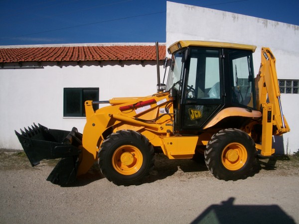 *JCB 2cx
